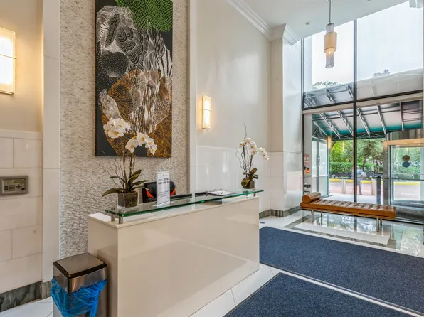 45 River Dr South image 44 of 49