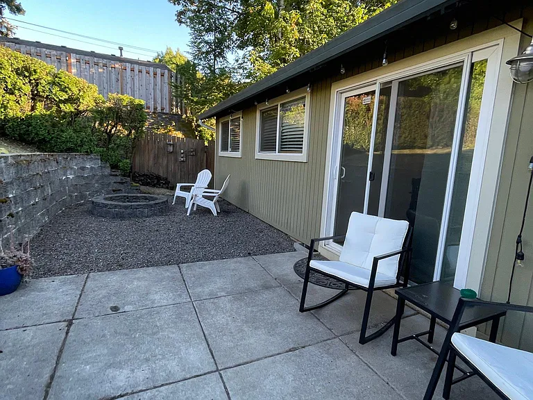 9710 SW 49th Ave — Photo 11