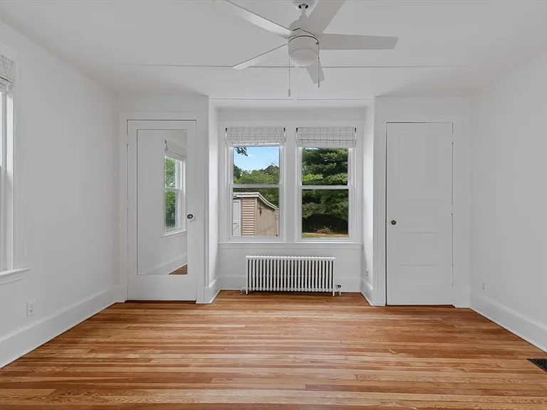 21 Green St — Photo 9