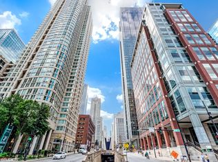 345 N La Salle Dr APT 2601, Chicago, IL 60654