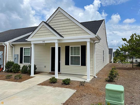 2nd image of 148 Buckhaven Way #148