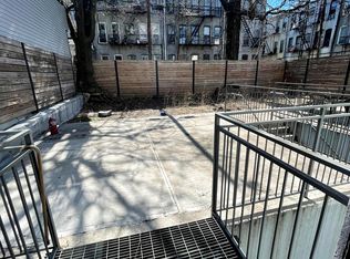 1816 Gates Ave #1B, Ridgewood, NY 11385