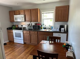 105 Broadway #1, Salem, MA 01970