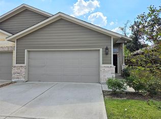 9797-9801 Grosbeak Ln, Magnolia, TX 77354