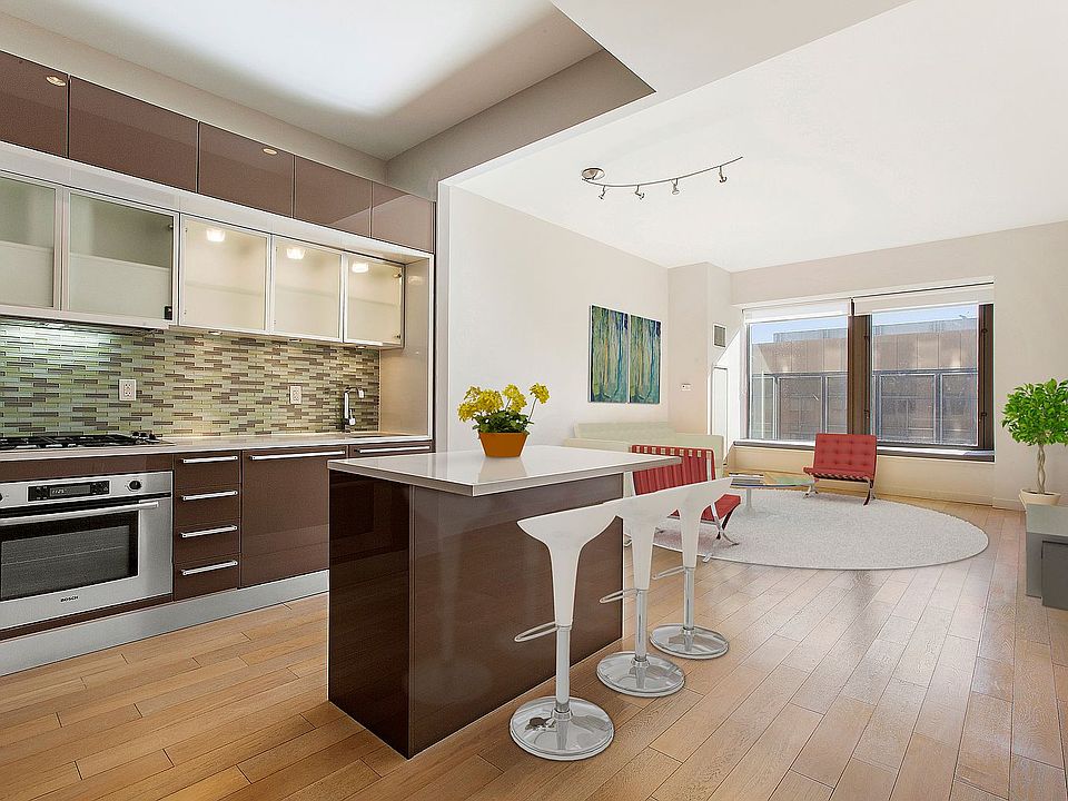 1st image of 75 Wall St APT 28A