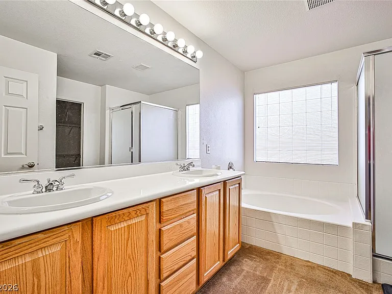 6332 Bunch Grass Ct — Photo 17