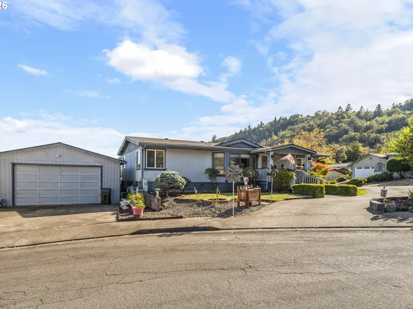 118 NW Cordelia Ct, Roseburg, OR 97471