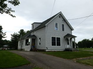 107 King St, Rensselaer Falls, NY 13680