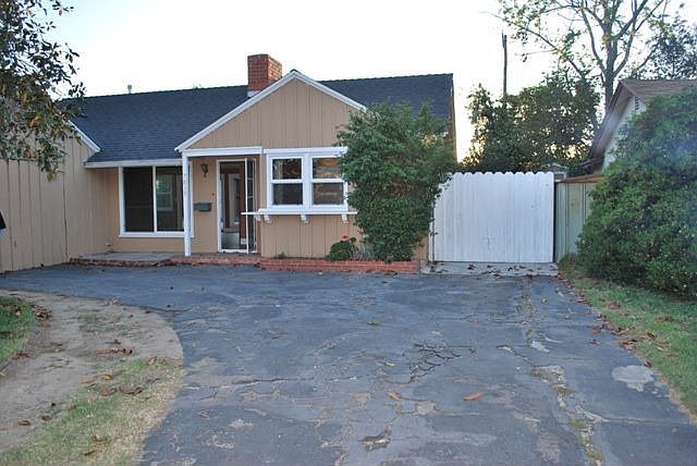 1st image of 7839 Shoshone Ave