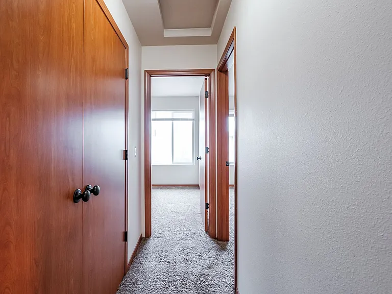 Aspen Place Apartments — Photo 81