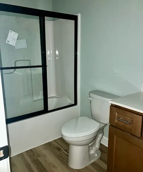 517 Lakeview Dr — Photo 2