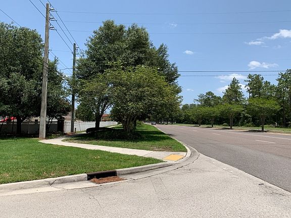 5th image of 322 Southern Branch Ln