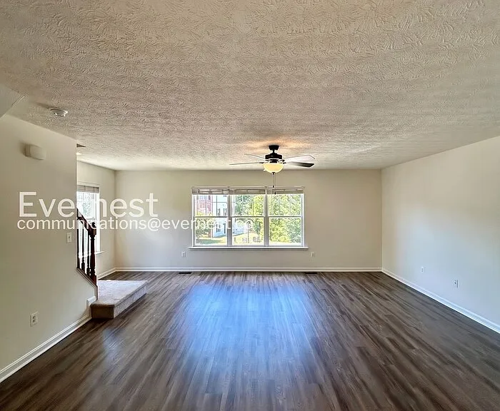 18339 Democracy Ave — Photo 6