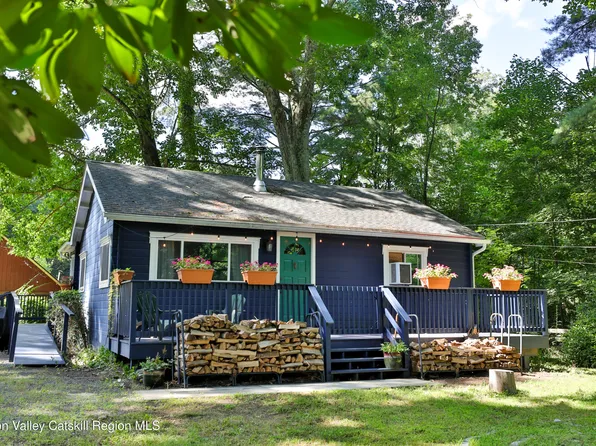 1017 Veterans Way, Phoenicia, NY 12464