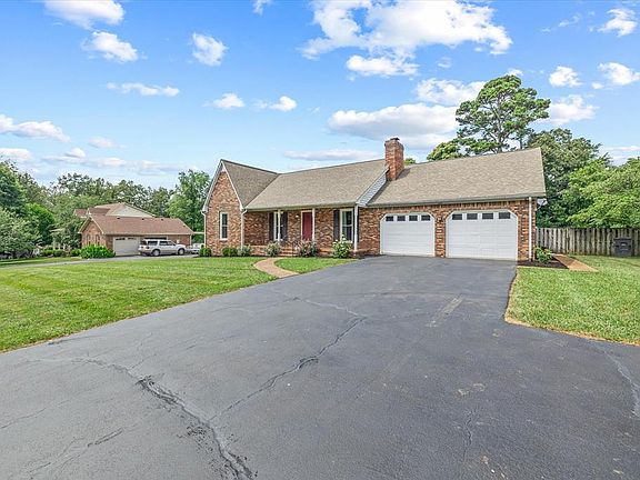 2nd image of 485 Lone Oak Dr