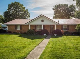 2158 S Sievers Rd, Vincennes, IN 47591