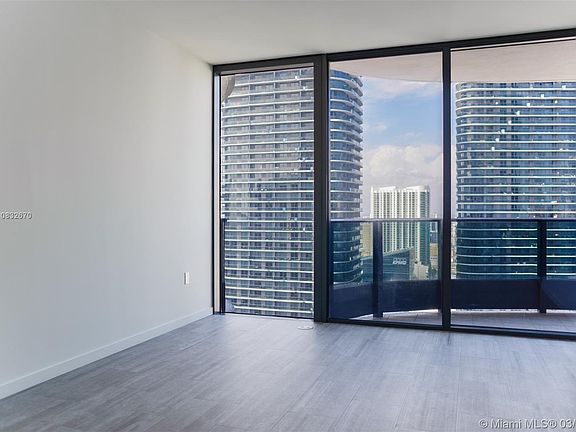 4th image of 1000 Brickell Ave #2312