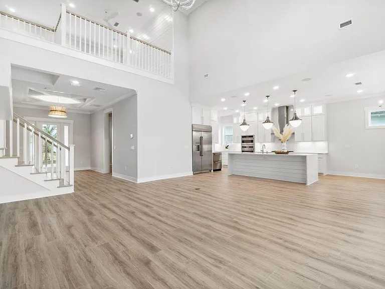Designer Gourmet Kitchen