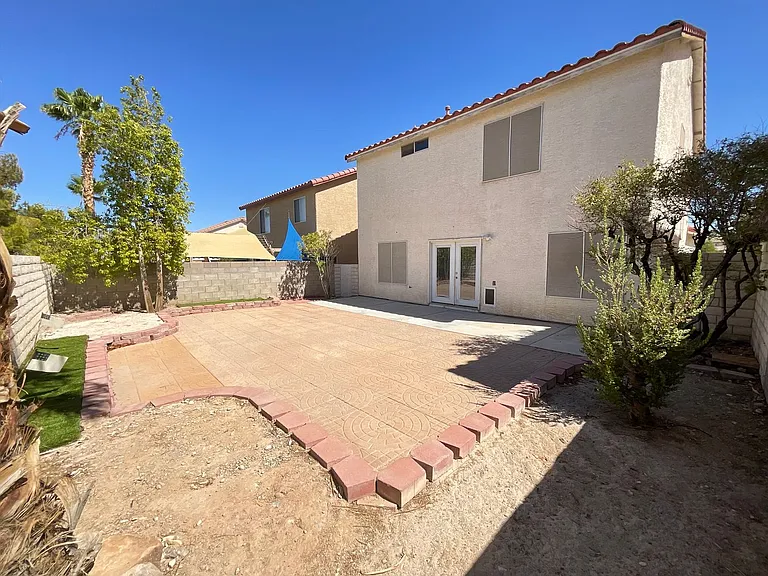 8720 Majestic Pine Ave — Photo 13