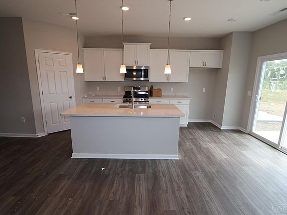 4th image of 5587 Callaway Dr #144