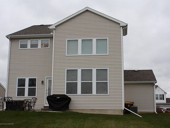 3rd image of 15207 Loxley Ln