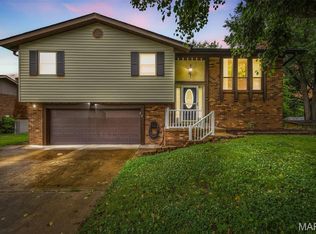 5812 Cranberry Dr, Imperial, MO 63052