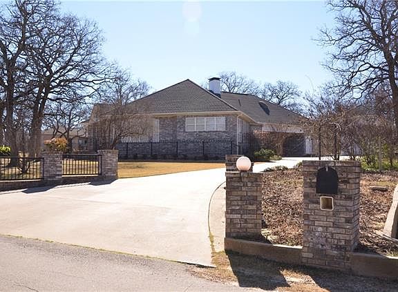 5th image of 100 Santee Dr