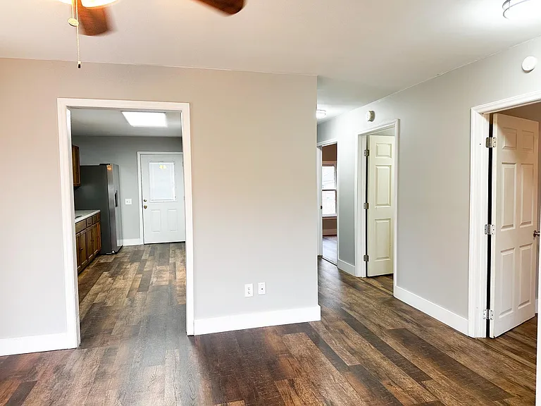 6 Keystone Dr — Photo 3