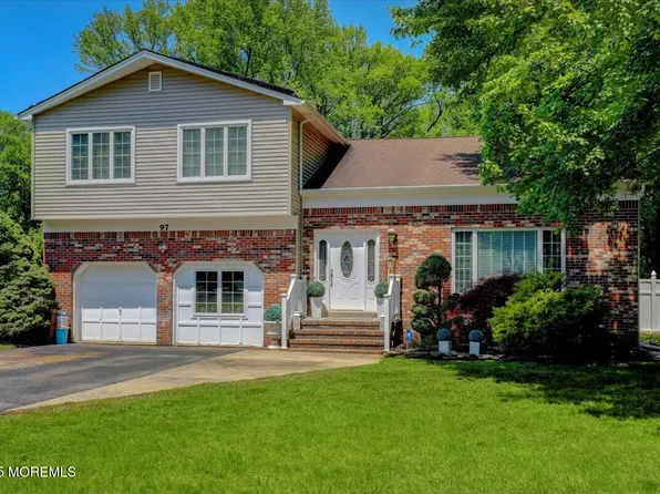97 Lafayette Mills Road, Manalapan, NJ 07726