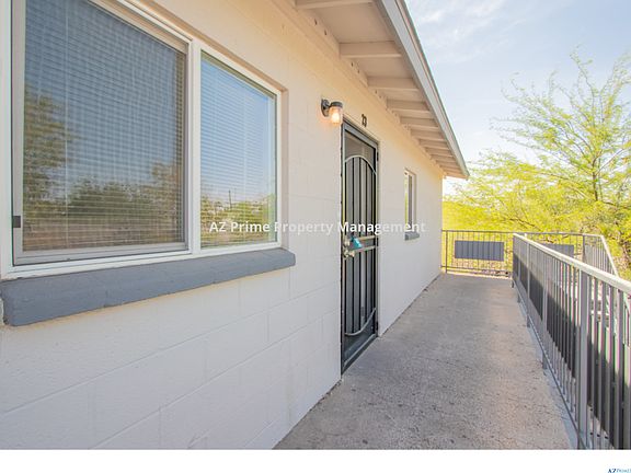 3rd image of 1412 N 35th St APT 23