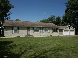 66026 County Road 376 Rd, Bangor, MI 49013