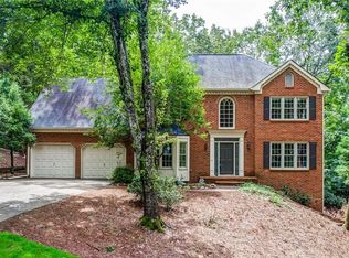2720 Lakewind Ct, Alpharetta, GA 30005