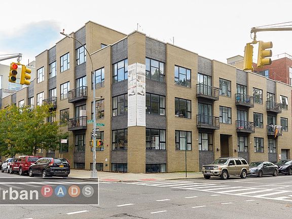 5th image of 183 Scholes St APT 1A
