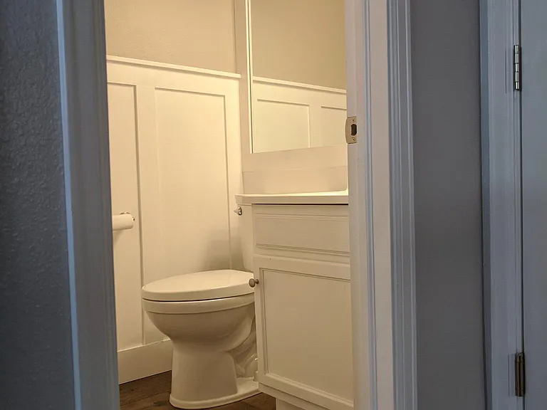 Powder room