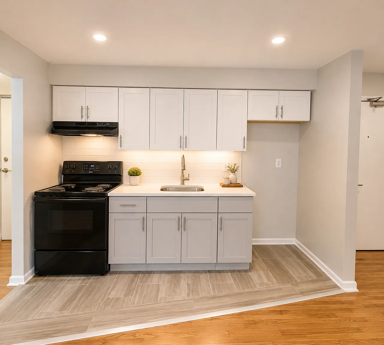 2 bed, 650 sqft, $1,995 — Photo 1
