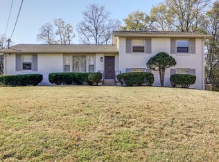 679 Candlestick Dr, Nashville, TN 37211