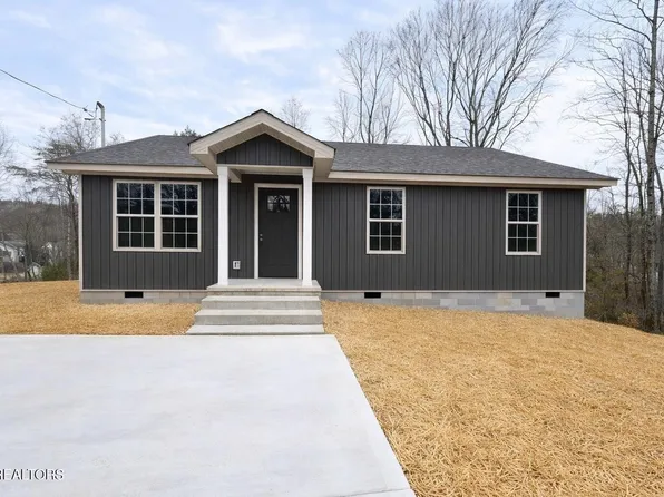 264 Wilberforce Ave, Oak Ridge, TN 37830