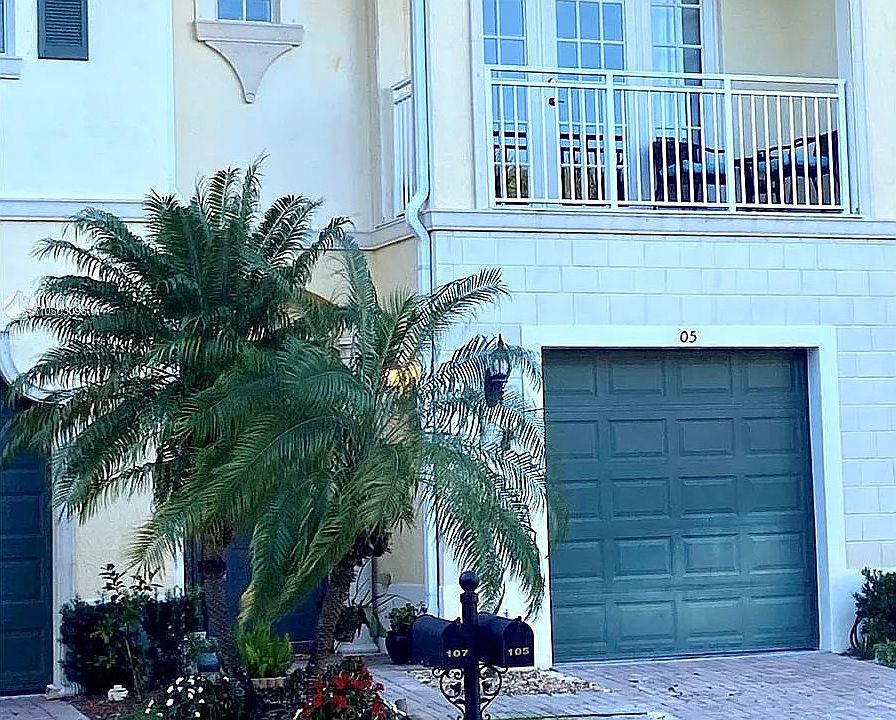 1st image of 105 Bella Vita Dr