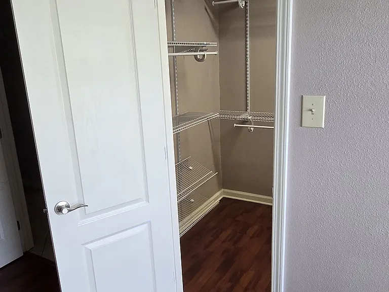 101 Dixie Cir — Photo 14