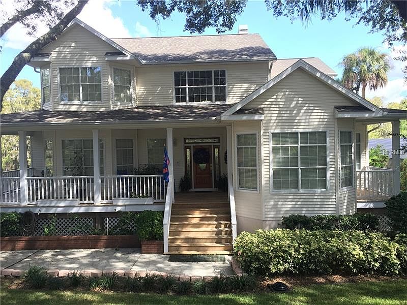 1st image of 519 S Riverhills Dr