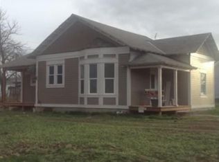 309 W 5th St, Sprague, WA 99032