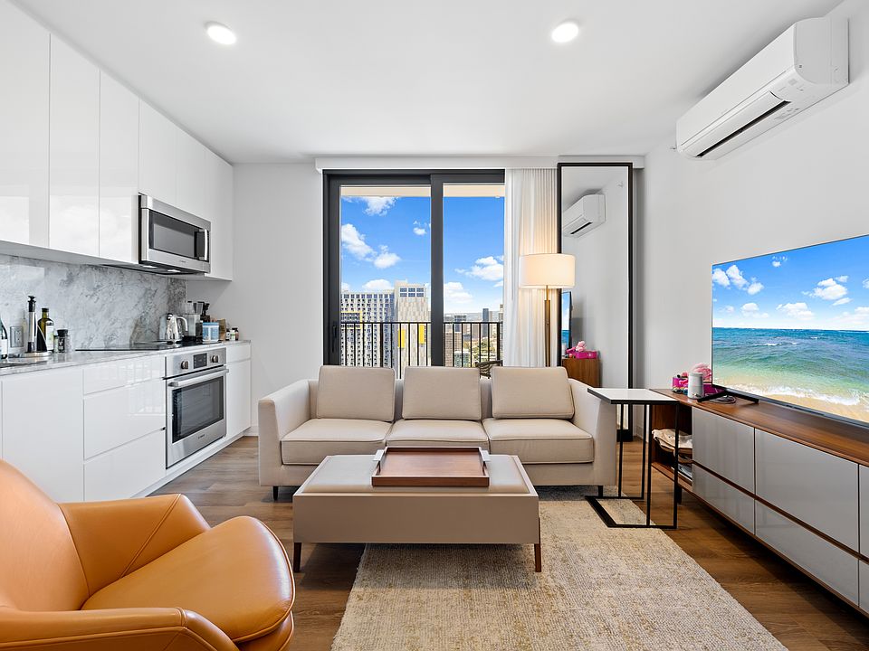 1st image of 987 Queen St #3603-1
