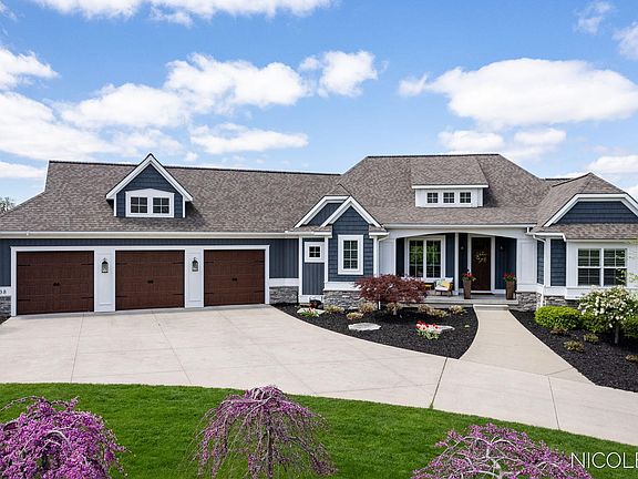 4th image of 608 Stonehenge Dr SW