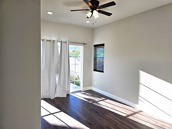 3rd image of 11365 Jola Ave