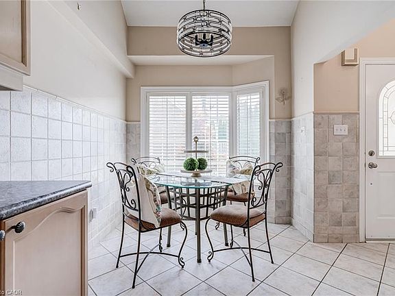 3rd image of 3045 New St #61