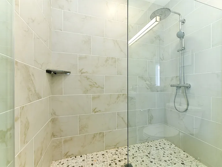 87 Parker St #402A — Photo 32