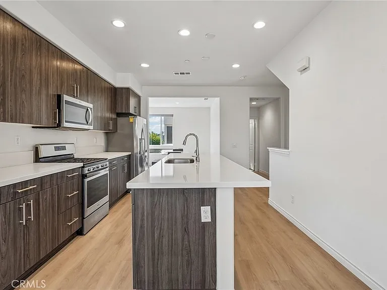 116 N 6th St #D — Photo 6