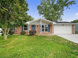 4121 McClay Rd, Saint Charles, MO 63304