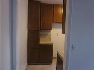 4070 Hillcrest Dr APT B, Los Angeles, CA 90008