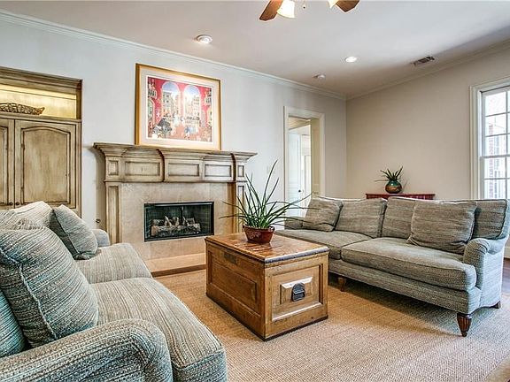 4th image of 6935 Oak Manor Dr